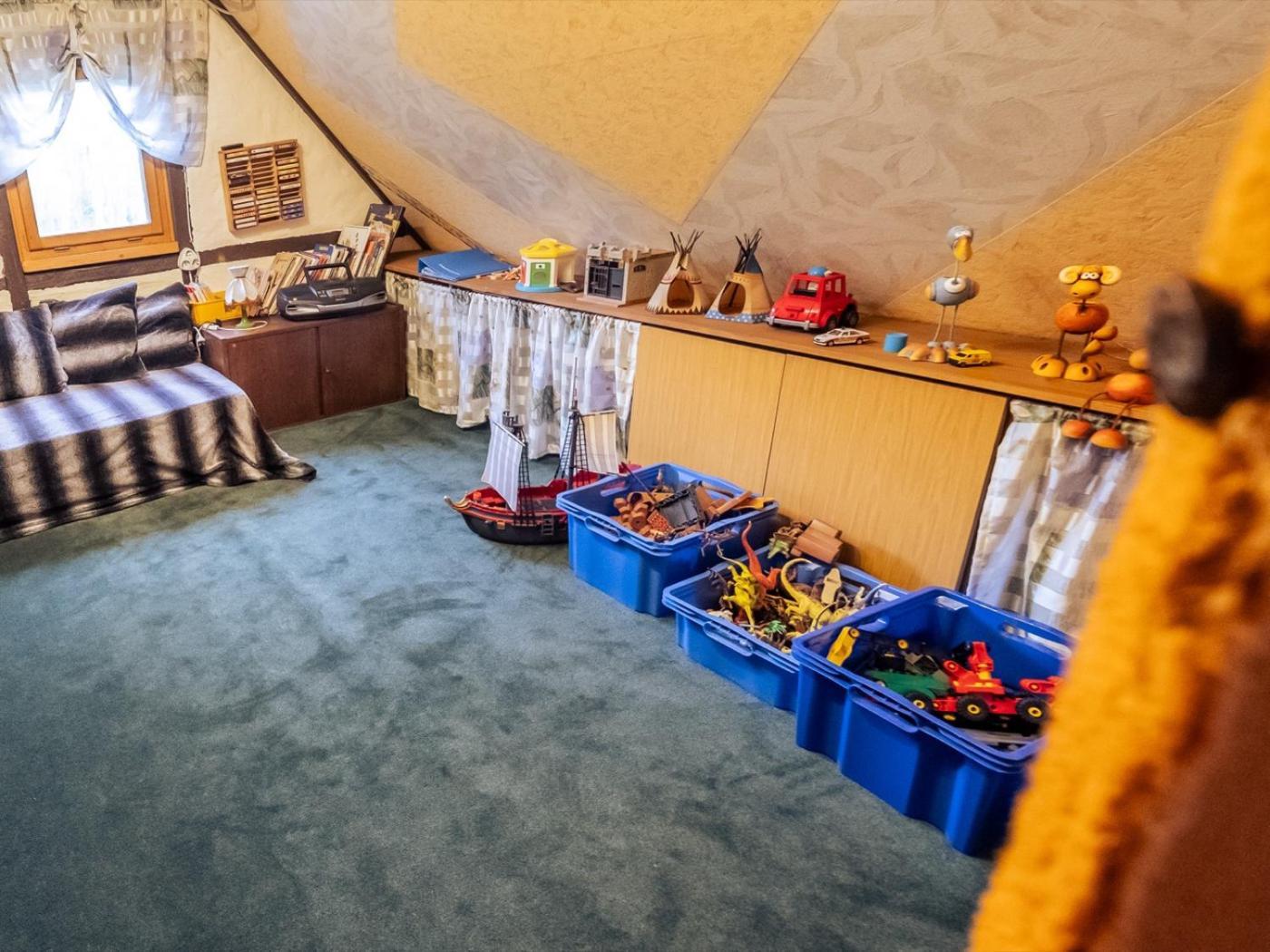Gartentraum, Feuergrill, Kids-Spielwelt, 4Raeume Hartenstein  Εξωτερικό φωτογραφία